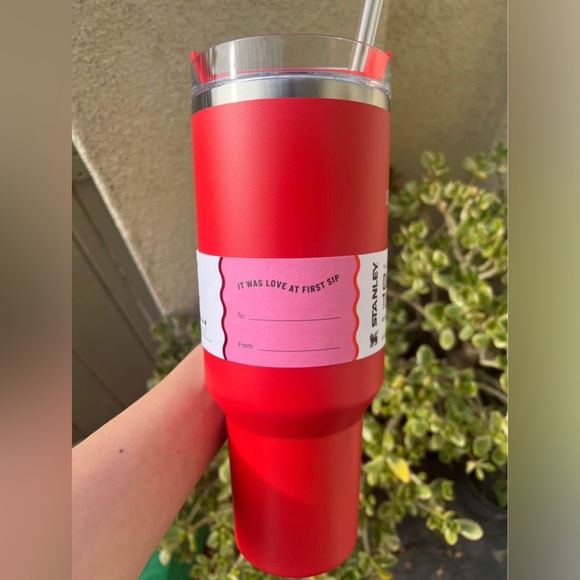 LIMITED EDITION Stanley Valentine Target Red 40oz Tumbler(STANLEY CUP ONLY) - Picture 4 of 9